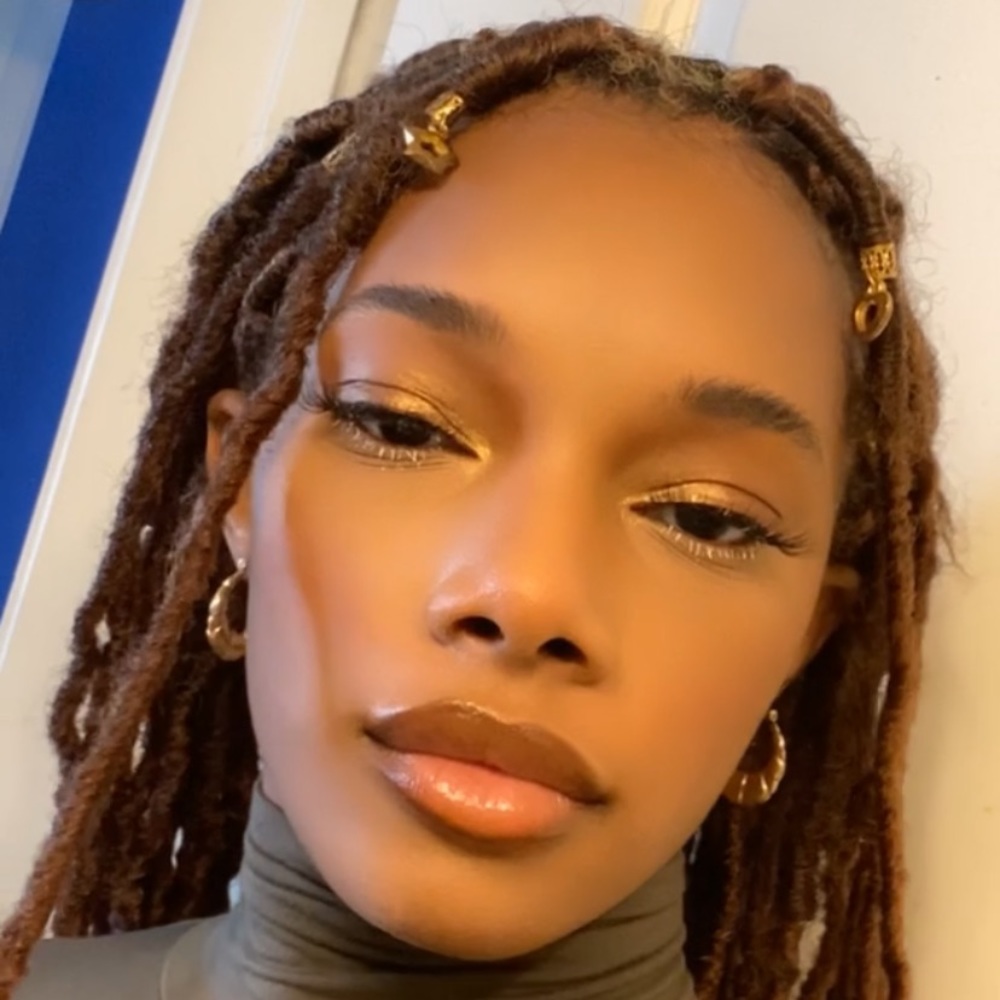 Meet your Posher, Kiara
